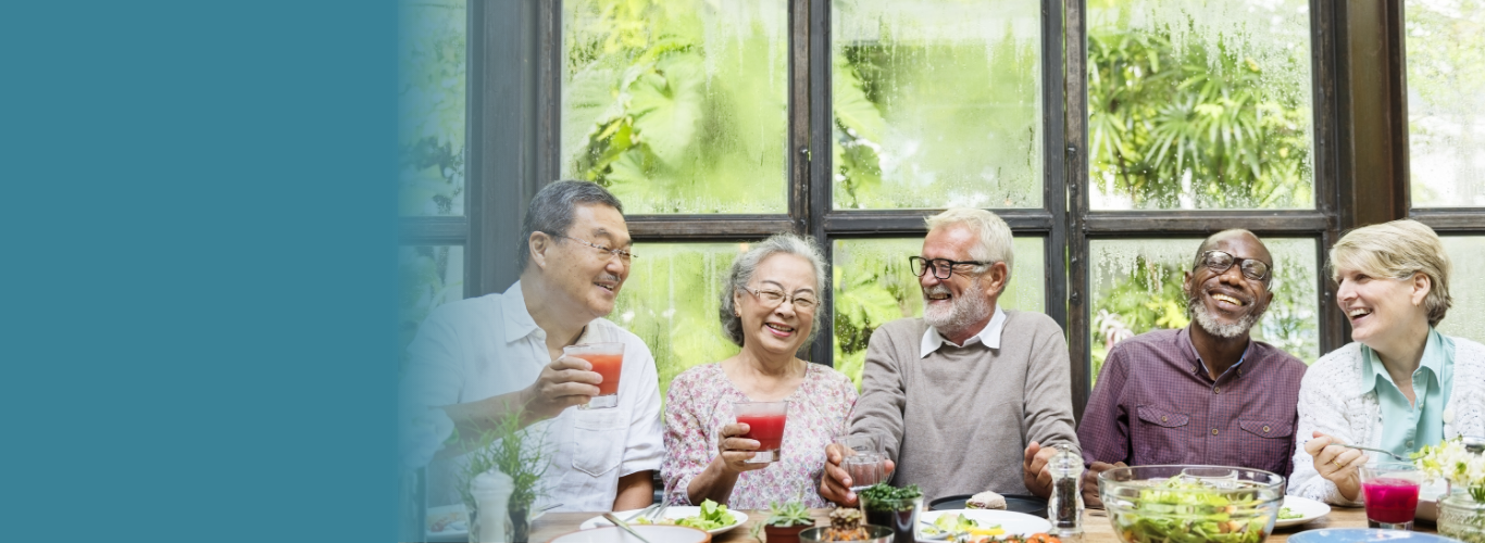 older adults eating dinner